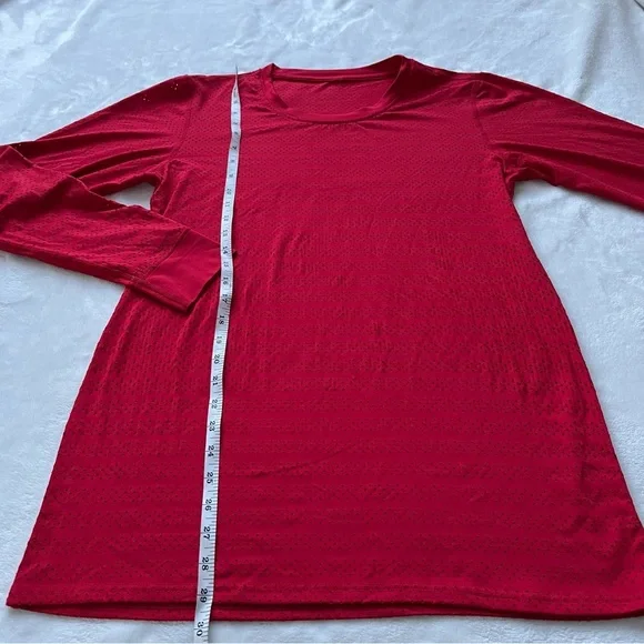 Zyia Active Chill Perforated Long Sleeve Red T-Shirt - Picture 5 of 6